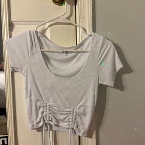 Cute scrunch crop top